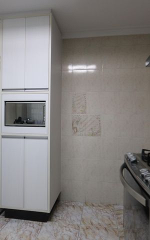 Casa à venda com 240m², 4 quartos e 2 vagasCozinha