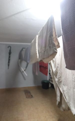 Casa à venda com 240m², 4 quartos e 2 vagasDepósito