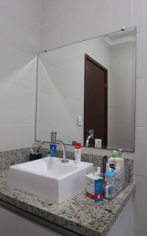 Casa à venda com 240m², 4 quartos e 2 vagasBanheiro da Suíte