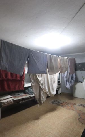 Casa à venda com 240m², 4 quartos e 2 vagasDepósito