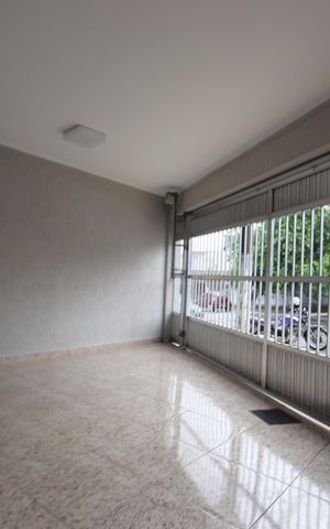 Casa à venda com 240m², 4 quartos e 2 vagasGaragem