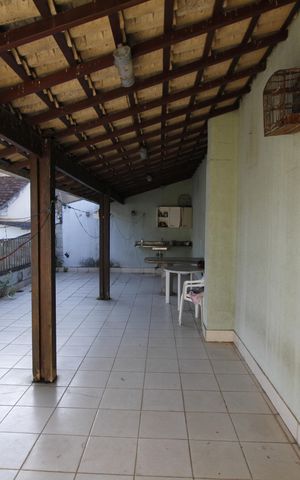 Casa para alugar com 420m², 5 quartos e 3 vagasÁrea de Serviço