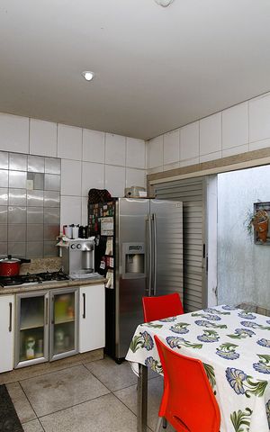 Casa para alugar com 420m², 5 quartos e 3 vagasCozinha