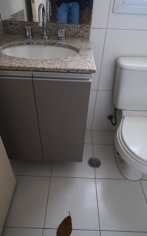 Apartamento à venda com 87m², 2 quartos e 2 vagasBanheiro da Suíte 1