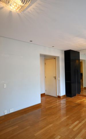 Apartamento à venda com 87m², 2 quartos e 2 vagasSala