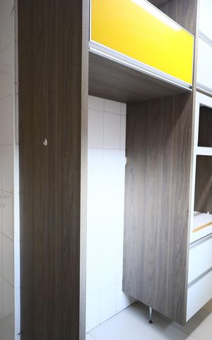 Apartamento à venda com 87m², 2 quartos e 2 vagasCozinha e Área de Serviço
