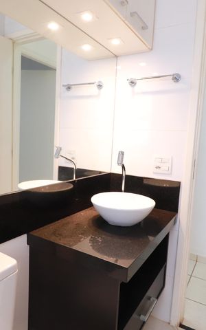Apartamento para alugar com 56m², 2 quartos e 1 vagaBanheiro 
