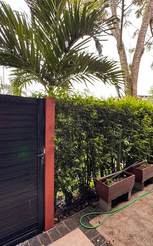 Casa de condomínio à venda com 110m², 3 quartos e 2 vagas Casa de condomínio à venda com 110m², 3 quartos e 2 vagasÁrea externa