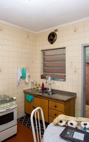 Casa à venda com 106m², 4 quartos e 2 vagasCozinha