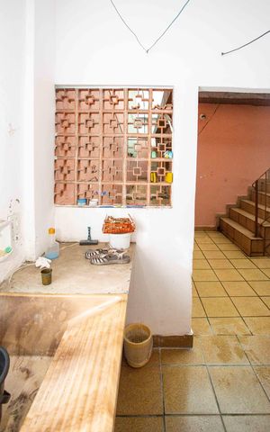 Casa à venda com 106m², 4 quartos e 2 vagasÁrea de Serviço