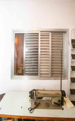 Casa à venda com 106m², 4 quartos e 2 vagasQuarto de Serviço