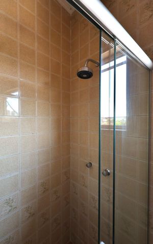 Casa para alugar com 290m², 3 quartos e 4 vagasBanheiro da Suíte