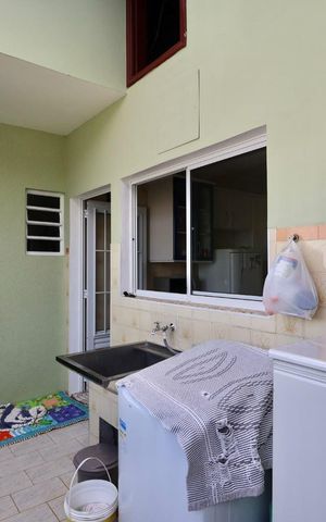 Casa para alugar com 290m², 3 quartos e 4 vagasÁrea de Serviço