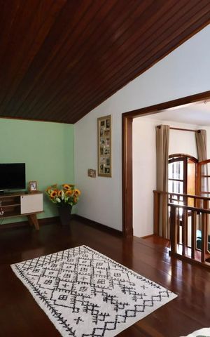 Casa para alugar com 290m², 3 quartos e 4 vagasSala TV