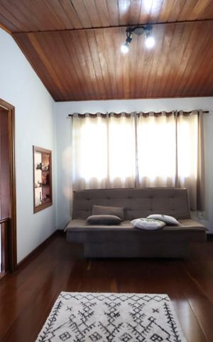 Casa para alugar com 290m², 3 quartos e 4 vagasSala TV