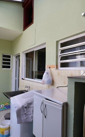 Casa para alugar com 290m², 3 quartos e 4 vagasÁrea de Serviço