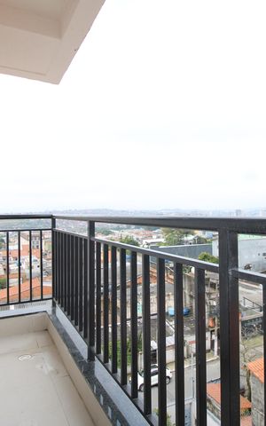 Apartamento para alugar com 65m², 2 quartos e sem vagaVaranda