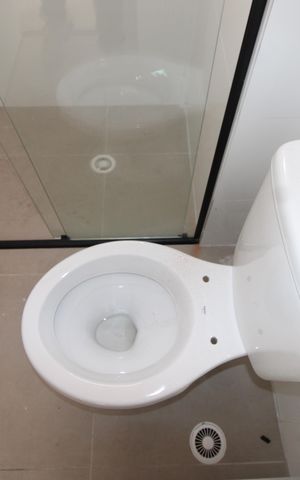 Apartamento para alugar com 65m², 2 quartos e sem vagaBanheiro