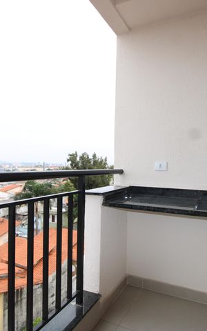 Apartamento para alugar com 65m², 2 quartos e sem vagaVaranda