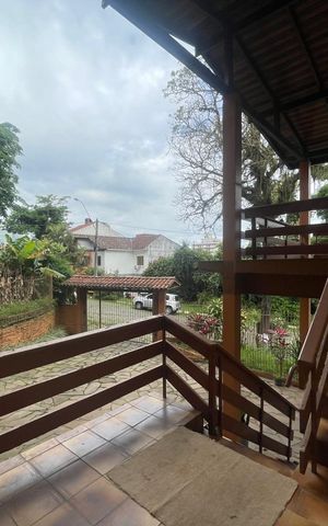 Casa para alugar com 200m², 5 quartos e 3 vagas