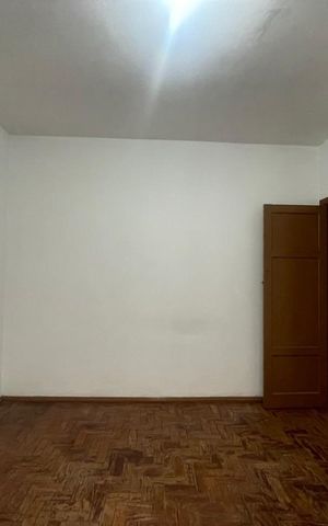 Casa para alugar com 200m², 5 quartos e 3 vagas