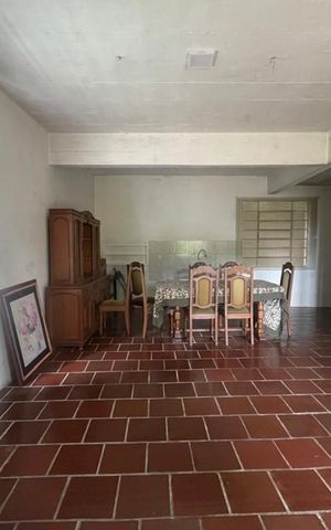 Casa para alugar com 200m², 5 quartos e 3 vagas