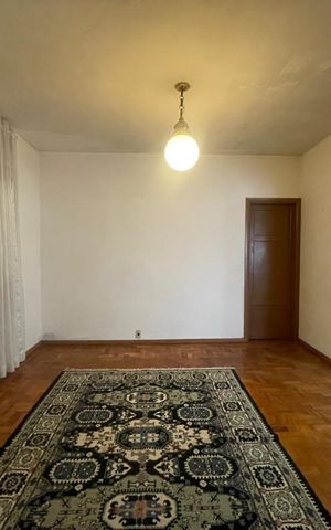 Casa para alugar com 200m², 5 quartos e 3 vagas