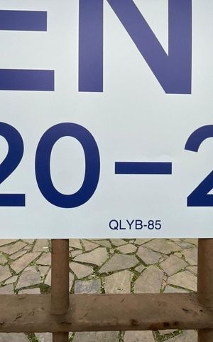 Casa para alugar com 200m², 5 quartos e 3 vagas Casa para alugar com 200m², 5 quartos e 3 vagasPlaca Instalada em 14/09/2026 - Cod.QLYB-85