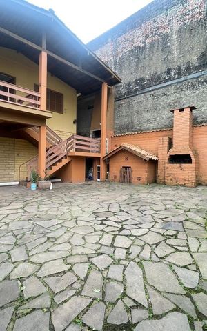 Casa para alugar com 200m², 5 quartos e 3 vagas
