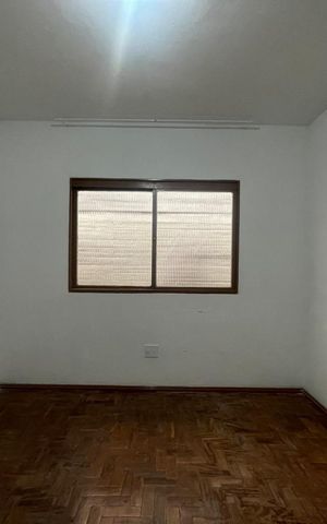 Casa para alugar com 200m², 5 quartos e 3 vagas