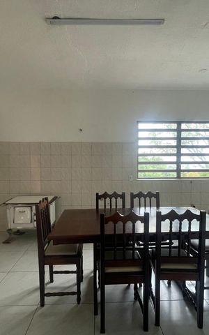 Casa para alugar com 200m², 5 quartos e 3 vagas