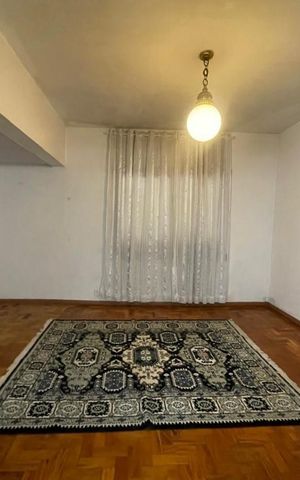 Casa para alugar com 200m², 5 quartos e 3 vagas
