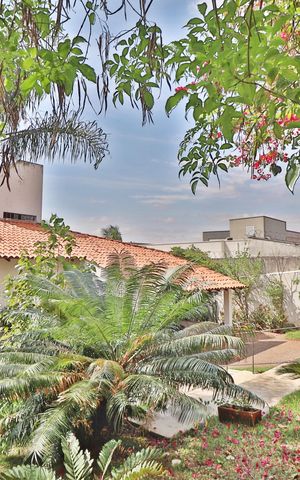 Casa para alugar com 300m², 3 quartos e 4 vagasJardim/Fachada