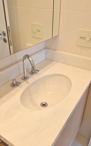 Apartamento para alugar com 65m², 2 quartos e 1 vagaBanheiro da Suíte
