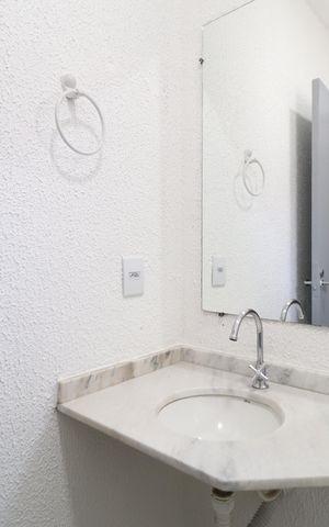 Casa de condomínio para alugar com 144m², 3 quartos e 2 vagasBanheiro Social