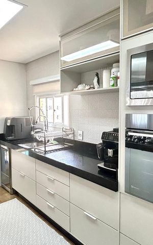 Apartamento à venda com 114m², 3 quartos e 2 vagas Apartamento à venda com 114m², 3 quartos e 2 vagasCozinha