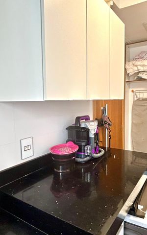Apartamento à venda com 114m², 3 quartos e 2 vagas Apartamento à venda com 114m², 3 quartos e 2 vagasÁrea de Serviço