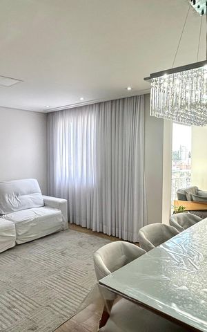 Apartamento à venda com 114m², 3 quartos e 2 vagas Apartamento à venda com 114m², 3 quartos e 2 vagasSala
