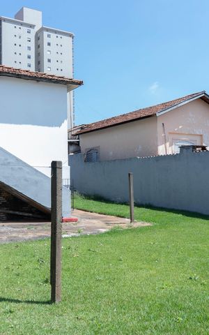 Casa para alugar com 250m², 3 quartos e 4 vagasQuintal