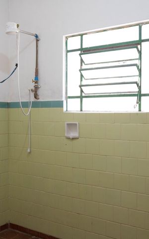 Casa para alugar com 250m², 3 quartos e 4 vagasBanheiro