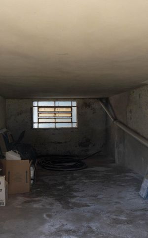 Casa para alugar com 250m², 3 quartos e 4 vagasPorão