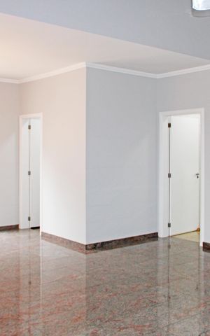 Casa de condomínio à venda com 800m², 3 quartos e 7 vagasSala