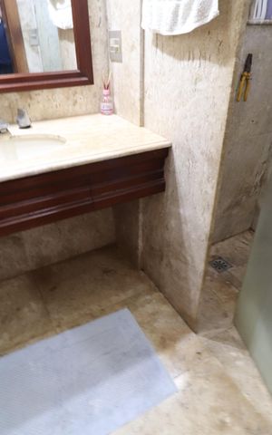 Casa para alugar com 673m², 4 quartos e 6 vagasBanheiro Social