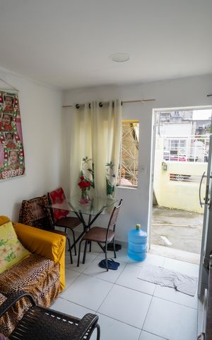 Casa à venda com 110m², 2 quartos e 1 vagaSala 