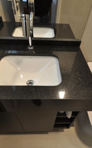Casa à venda com 2198m², 4 quartos e 10 vagasBanheiro da Suíte 2
