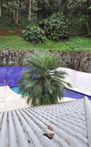 Casa à venda com 2198m², 4 quartos e 10 vagasVista da Sacada da Suíte Master