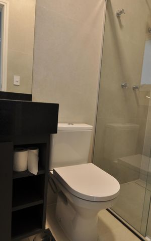 Casa à venda com 2198m², 4 quartos e 10 vagasBanheiro da Suíte 2