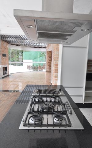 Casa à venda com 2198m², 4 quartos e 10 vagasEspaço Gourmet