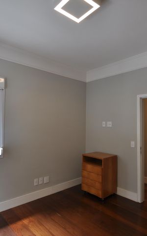 Casa à venda com 2198m², 4 quartos e 10 vagasSuíte 4