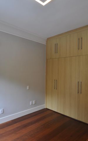 Casa à venda com 2198m², 4 quartos e 10 vagasSuíte 3